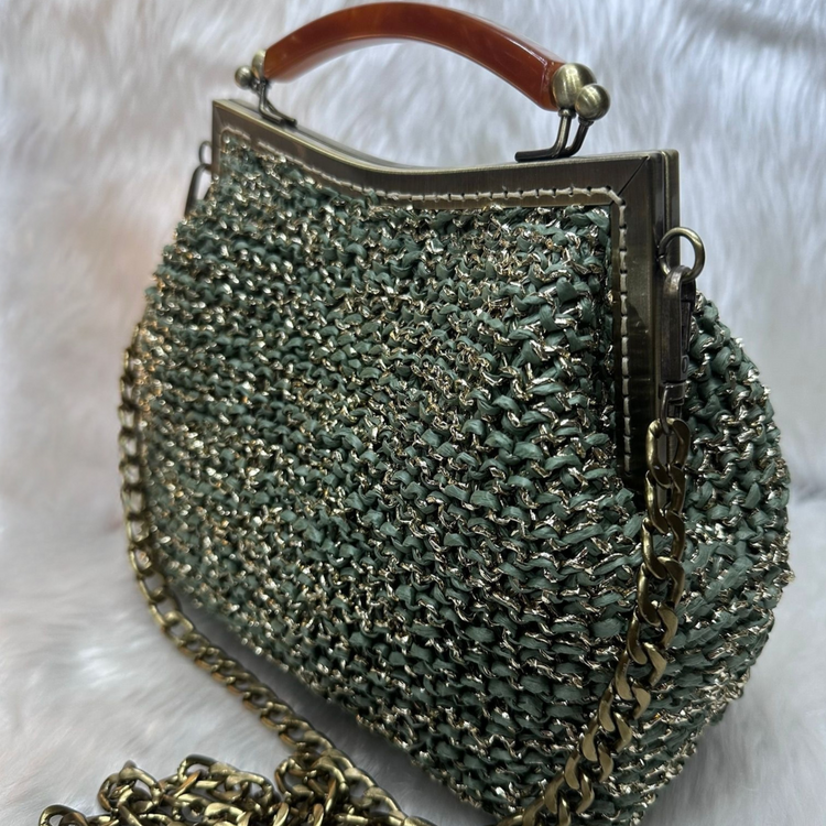 Crochet purse, raffia and shimmering metallic yarn