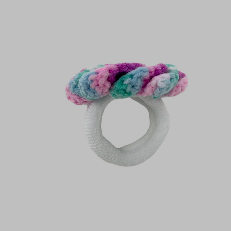 Magnolia hair tie