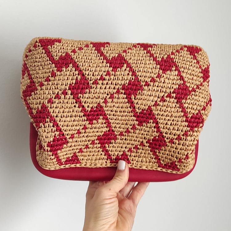 Vibrant Purse Stitches
