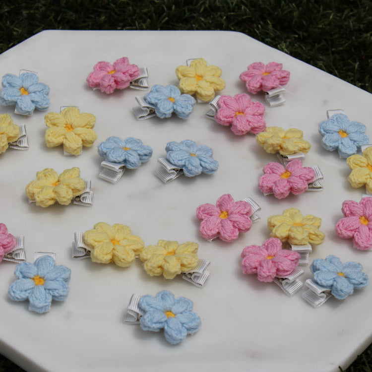 Mini Daisy Hair Clip