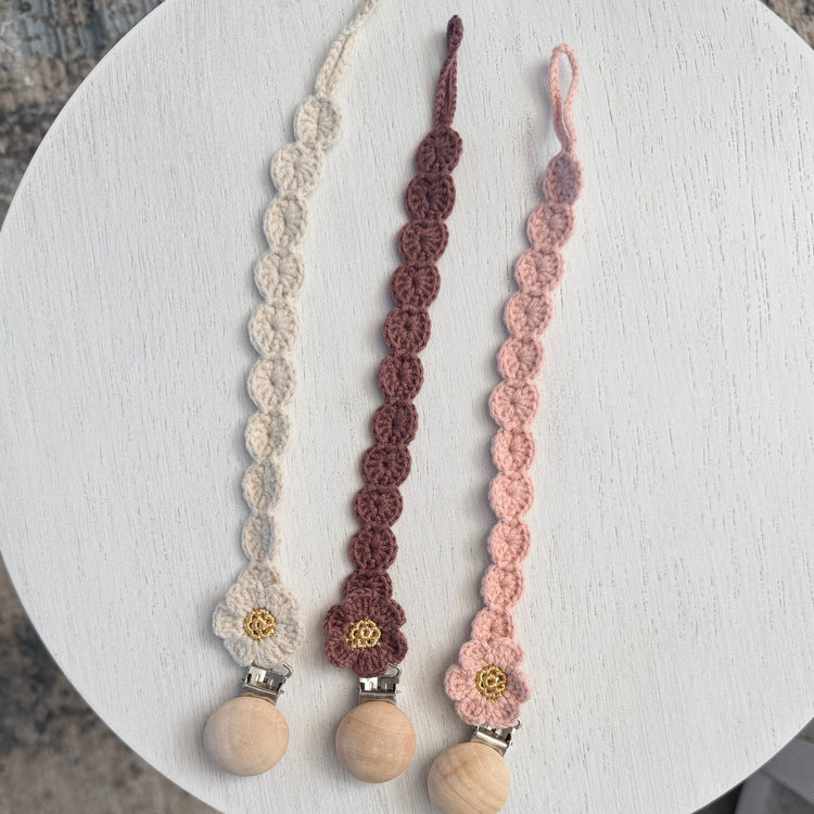 Daisy Chain Pacifier Holder