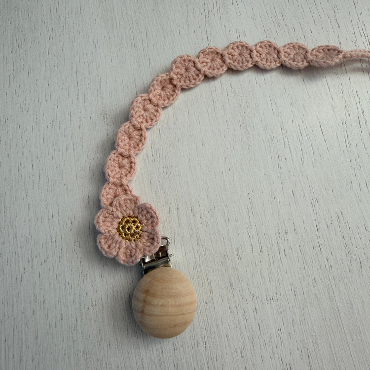 Daisy Chain Pacifier Holder