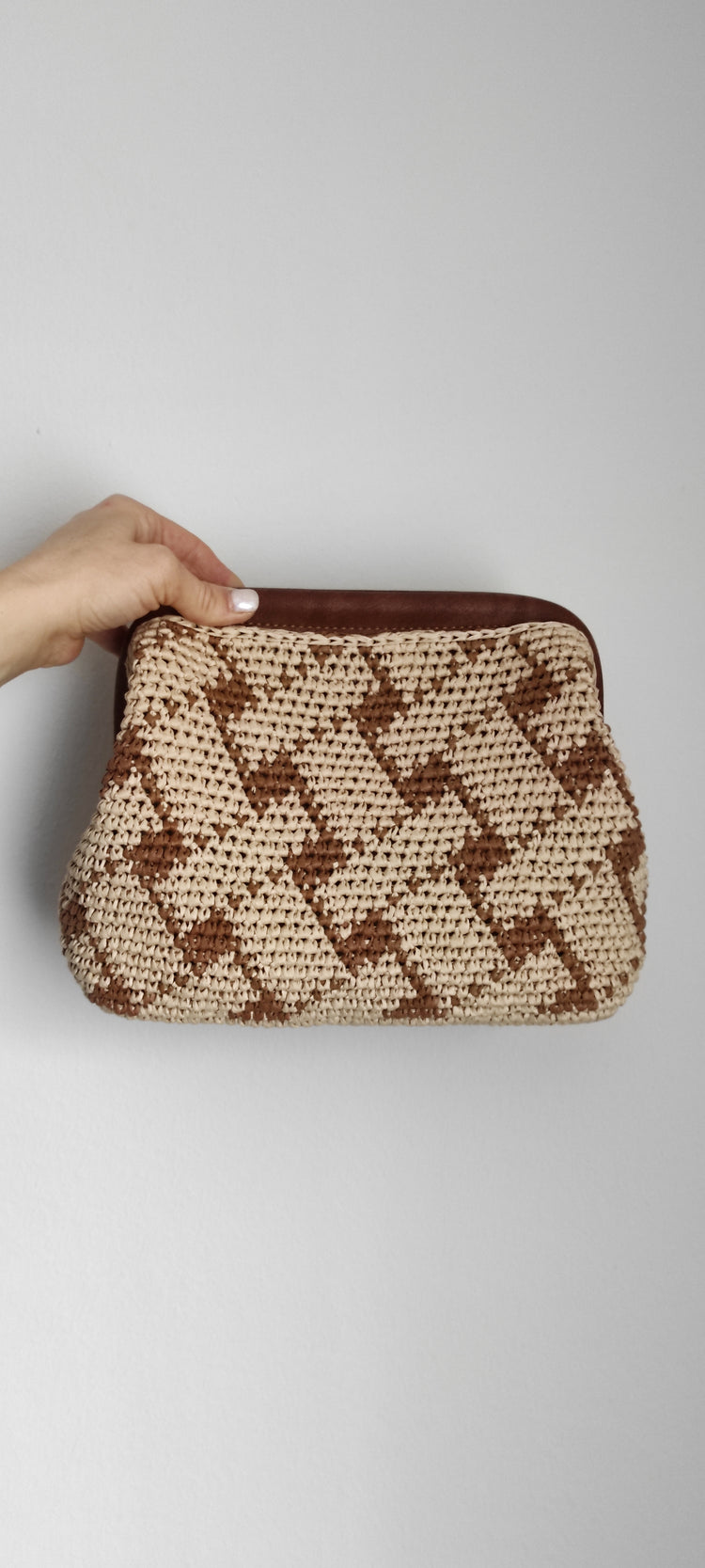 Vibrant Purse Stitches