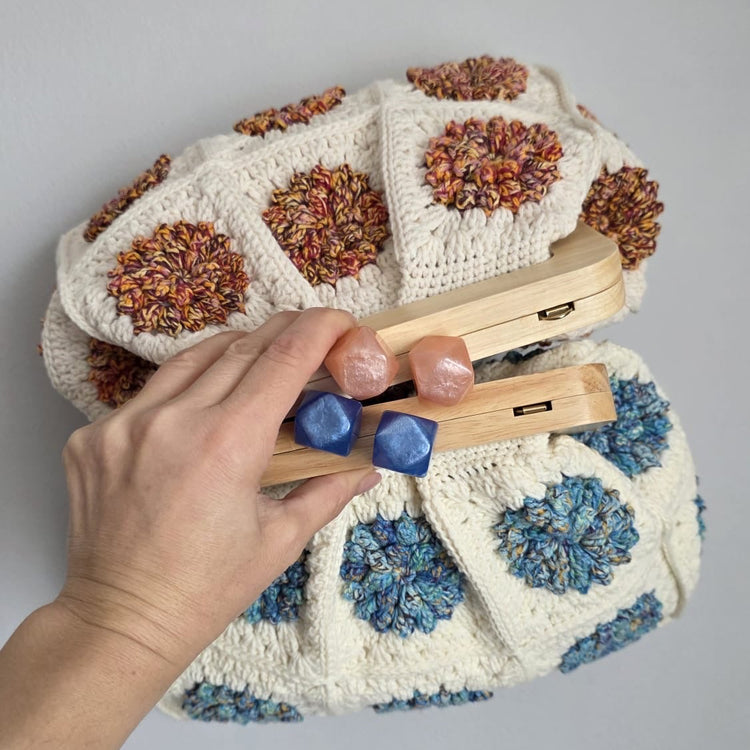 Crochet Puff Flower Purse