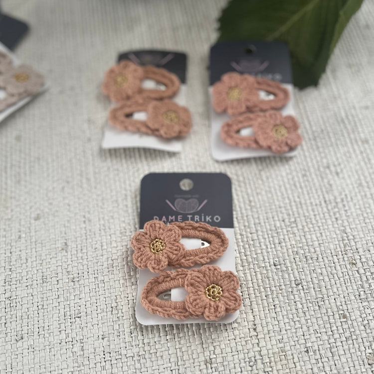 Minimalist Flower Hair Clip