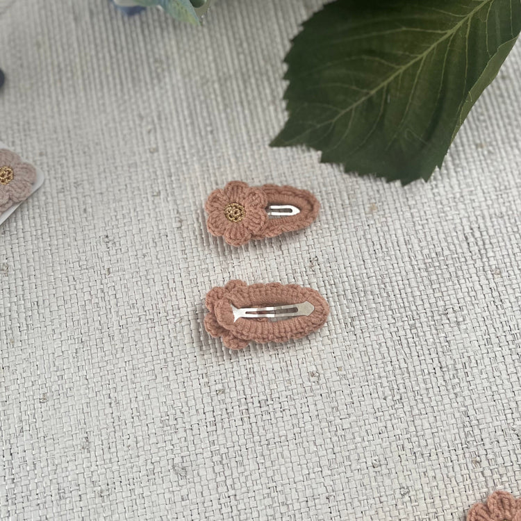 Minimalist Flower Hair Clip