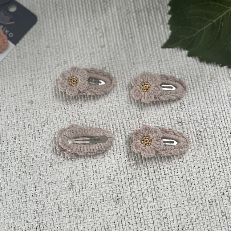 Minimalist Flower Hair Clip