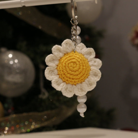 Daisy Flower Keychain
