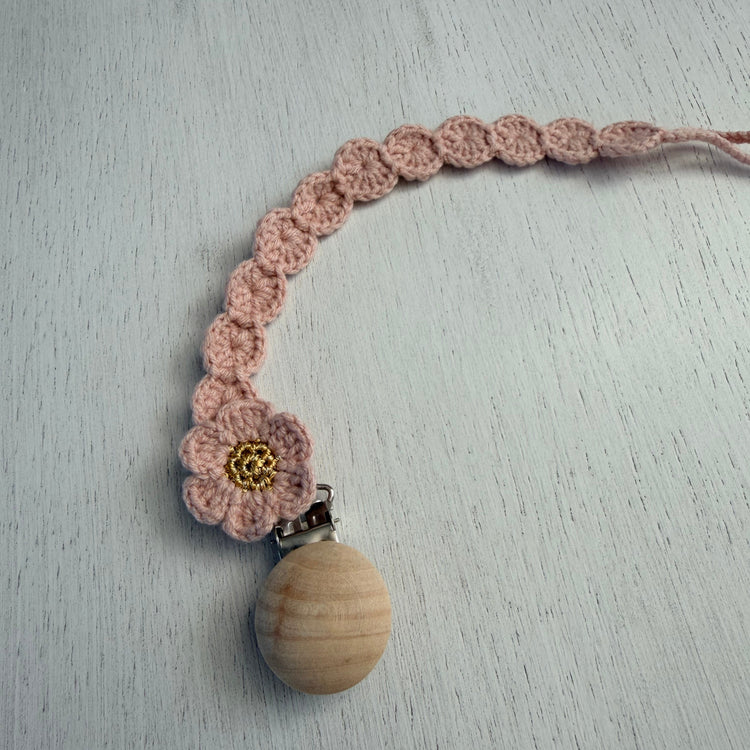 Daisy Chain Pacifier Holder