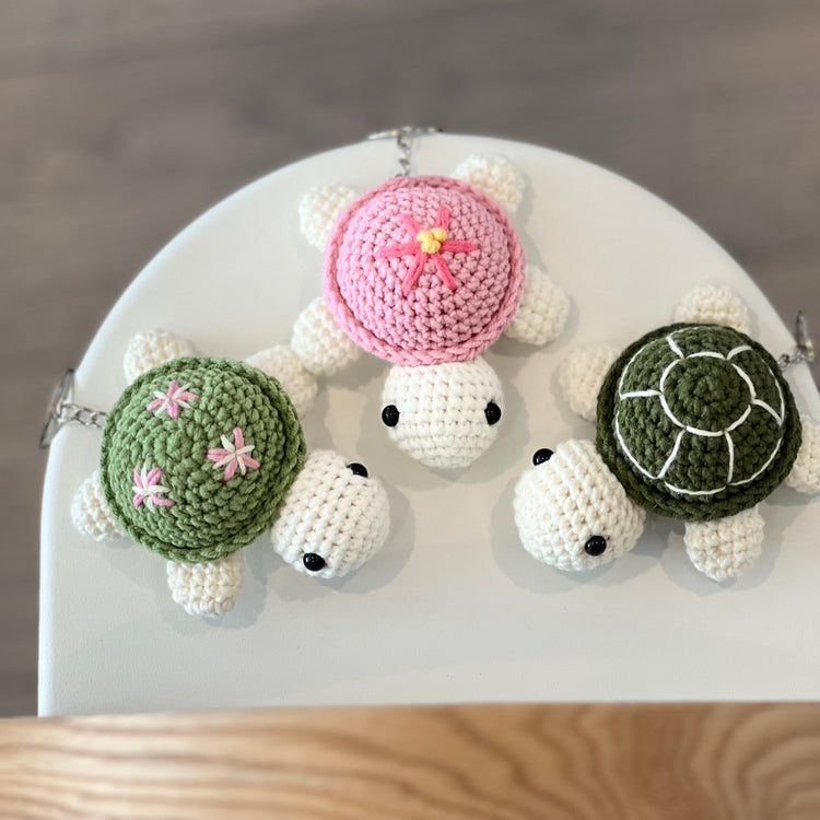 Crochet turtle keychain